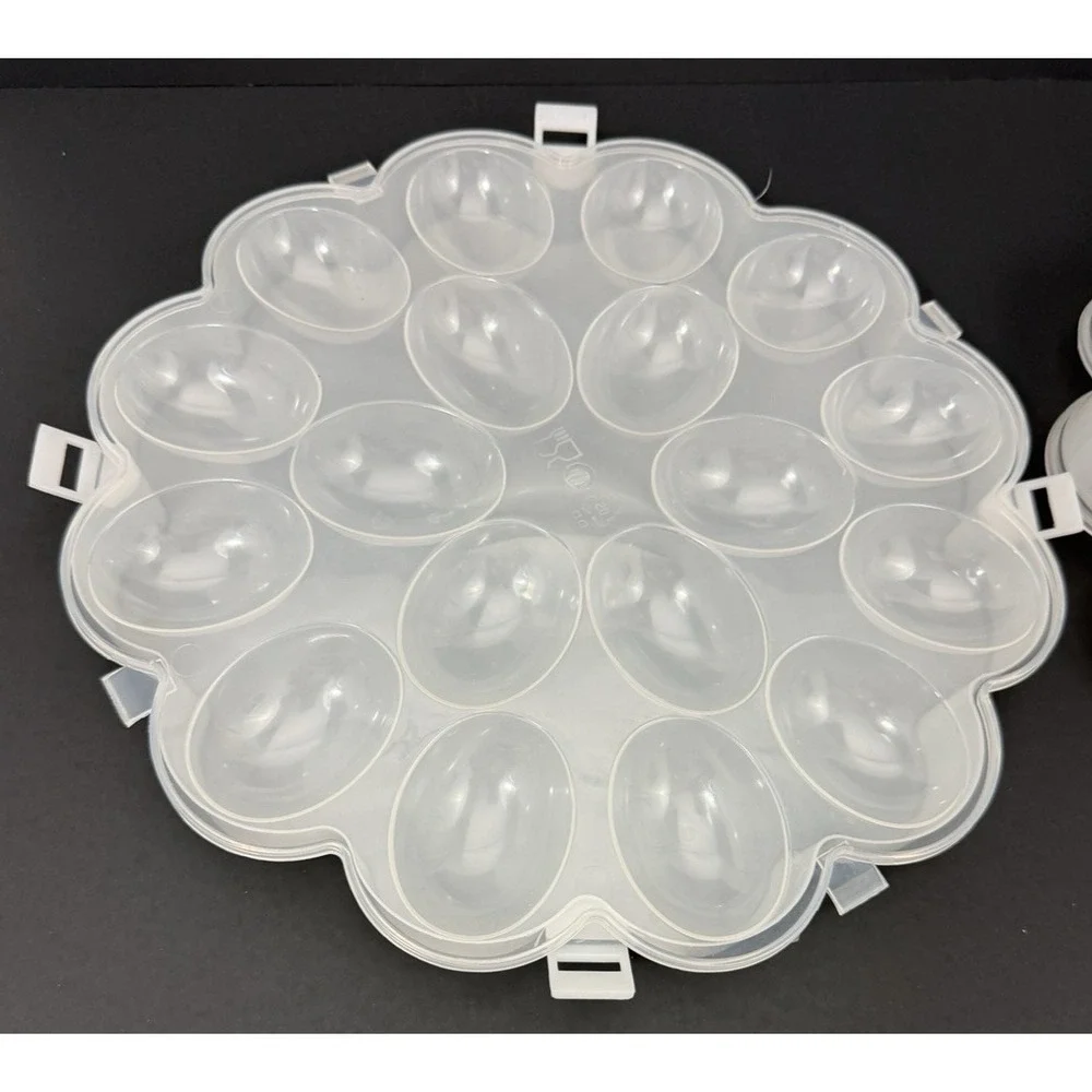Deviled Egg Trays with Snap on Lids Holds 18 Eggs Each Lot of 2 Trays